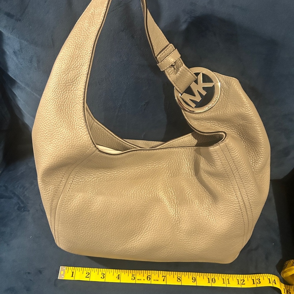 Michael Kors Grey Hobo Bag Smooth Leather
